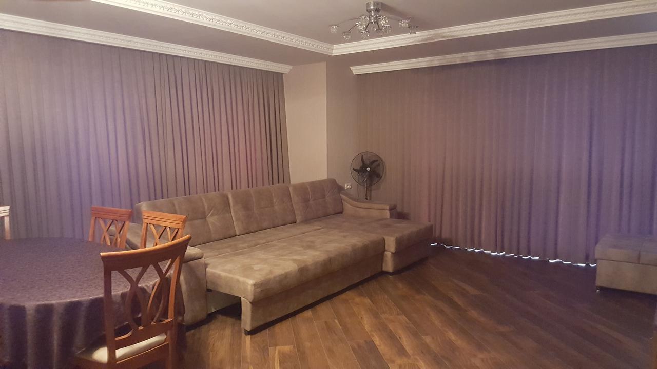 Mimino Apartment Deluxe First Line Batumi Exterior photo